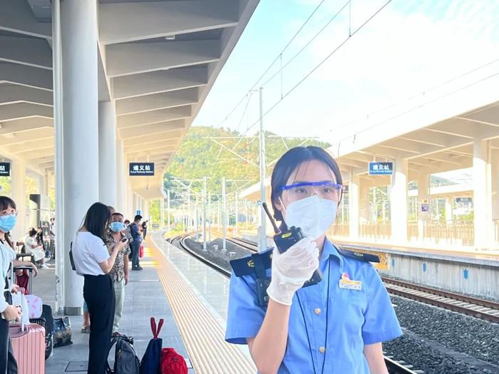 坐着高铁看贵州 | 渝贵铁路助力遵义红色旅游热