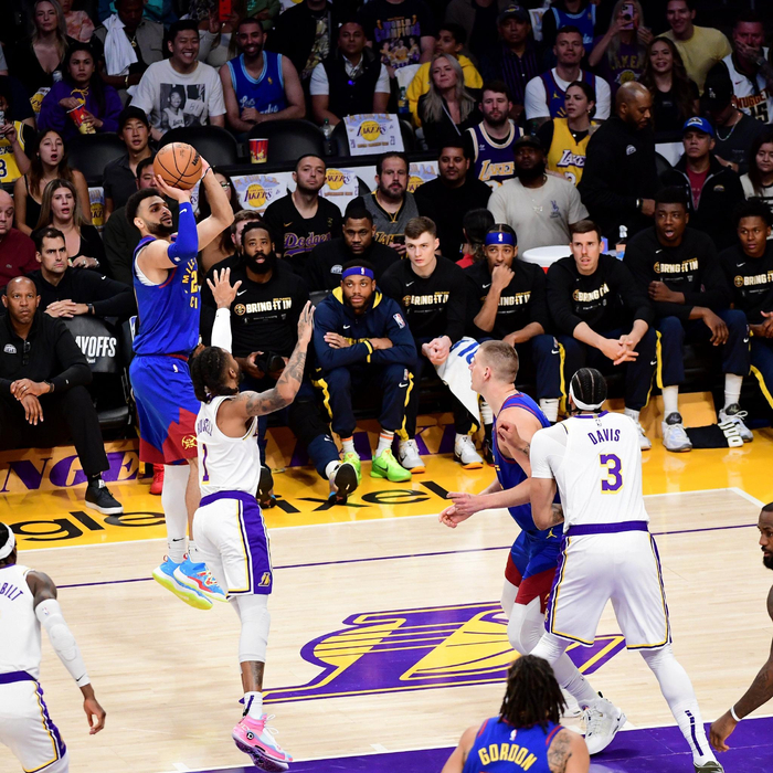 掘金主场力抗勇士三巨头 巅峰较量预演西部决赛