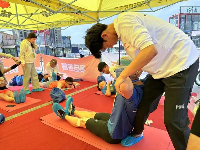 今天，沈阳和平区沸腾了！杨鸣、贾冰都来了……