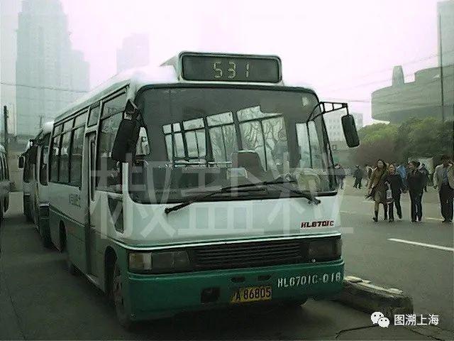 531路HL6701C型中型客车,武胜路(朱达艺 摄)
