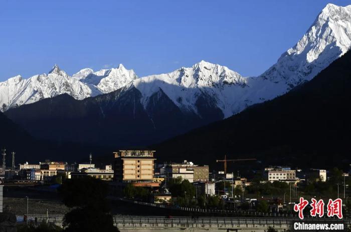 西藏为何曾是西方探险家眼中的“极乐净土”？