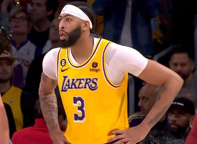 詹姆斯与约基奇的巅峰对决谁才是真正的球场主宰