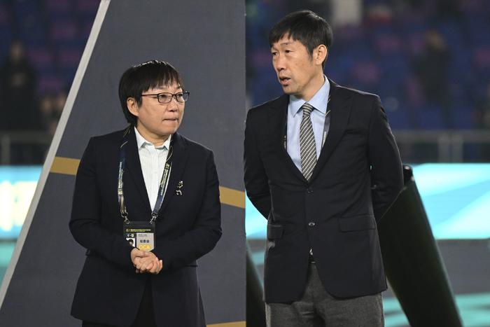 孙雯和高洪波两位副主席目前负责足协的具体工作。