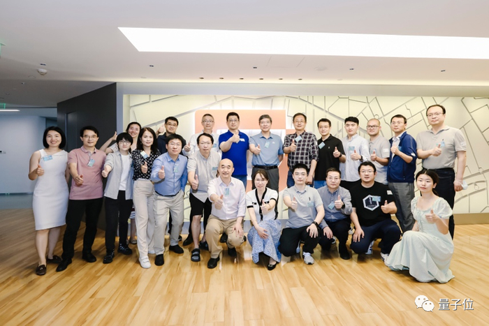 多方协同治理出行新挑战,ChatGPT时代下城市大脑的未来在哪? 多方协同治理出行新挑战,ChatGPT时代下城市大脑的未来在哪?