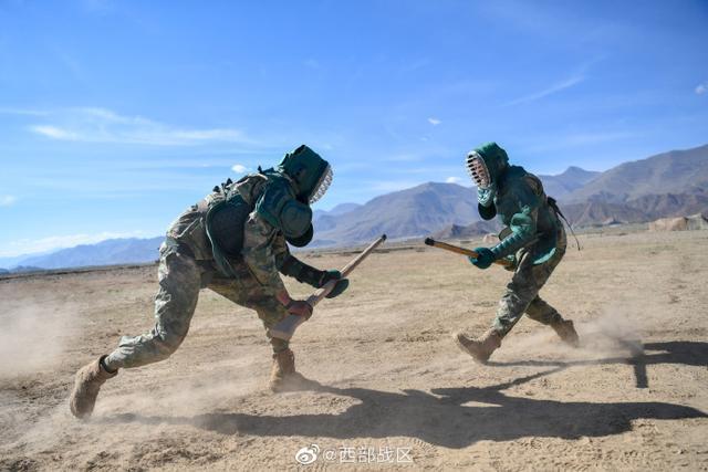 海拔3700米的刺杀训练骨干集训