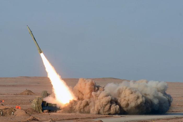 伊朗高调展示“征服者”高超声速导弹，想征服谁？