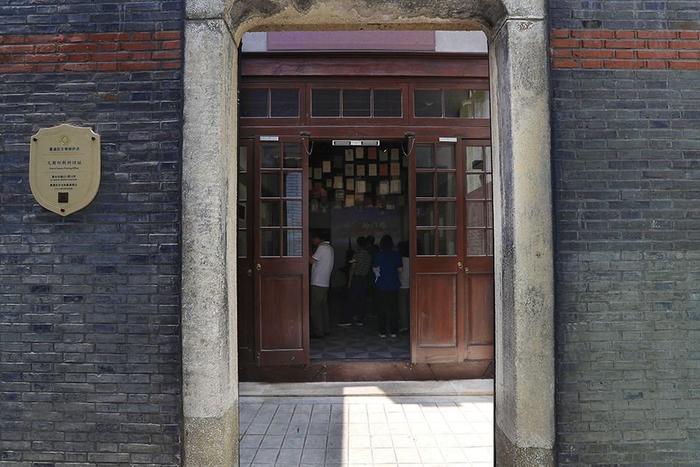 城事｜解码文化自信的城市样本：上海石库门里的红色记忆