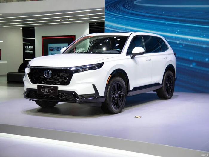 全新一代CR-V e:HEV上市,神车电动化登场