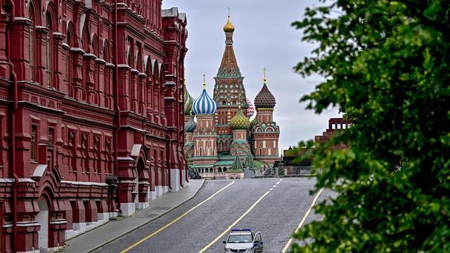 莫斯科市长拉响“高级警戒”：市民留在家中，周一为非工作日