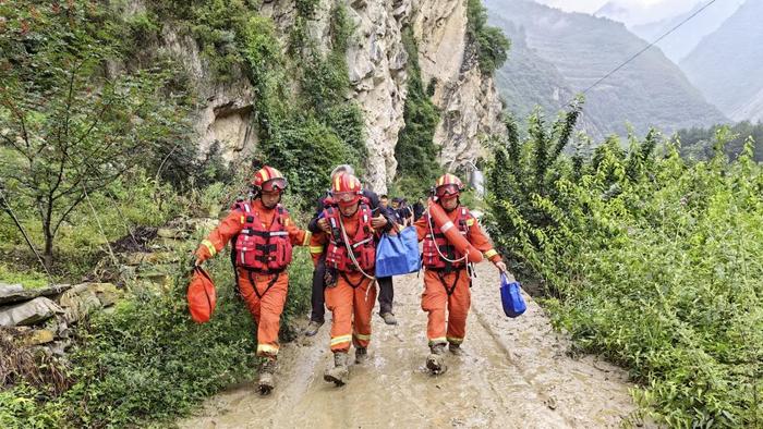 四川汶川山洪泥石流已致4人遇难，仍有3人失联