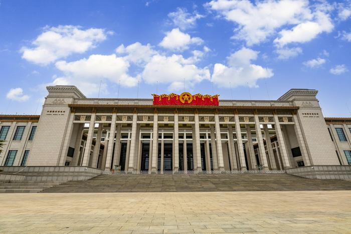 图片来源:视觉中国