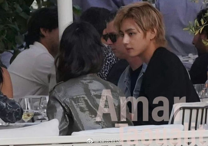 金泰亨在法国参加时尚活动……