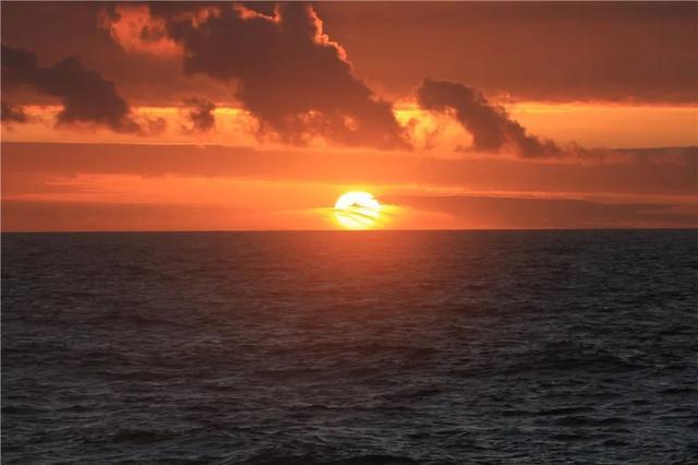 中国航海日 | 除了大海，还有海军的“专属浪漫”