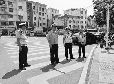 他被押赴刑场，执行枪决！