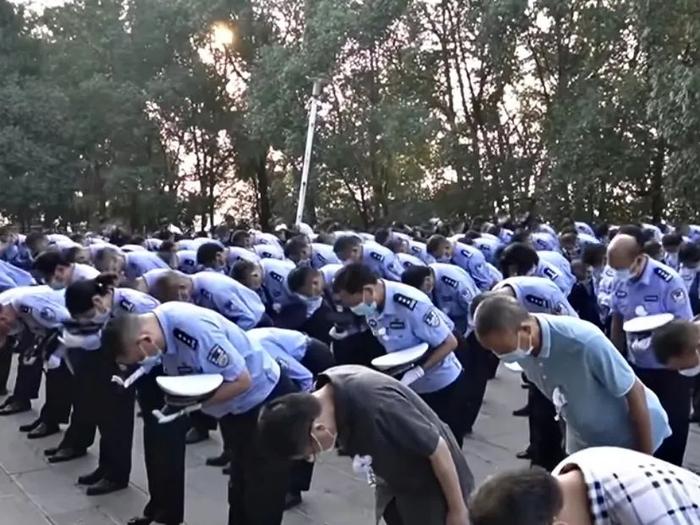 继承遗志！民警因公牺牲，2年后女儿考上公安大学