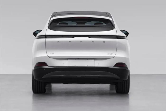 21万起，充电15分钟，能跑300公里！还选Model Y？