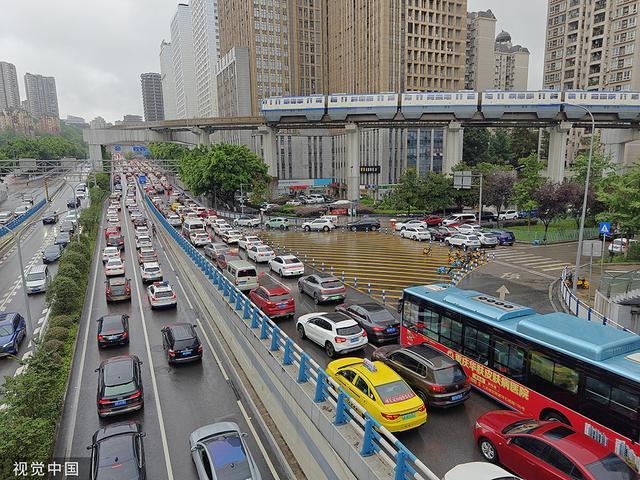 直击｜重庆城区降大暴雨，115个雨量站超过20毫米