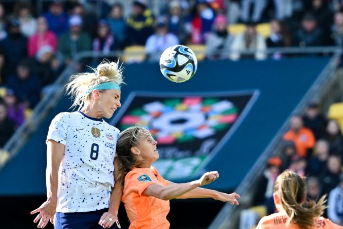 女足世界杯：美国队战平荷兰队，连续19场不败