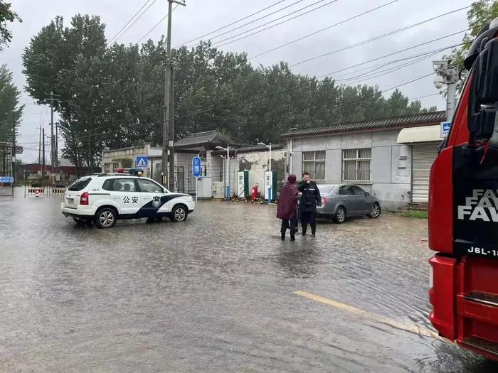 北京房山一地暴雨引发山洪，未造成人员伤亡和财产损失