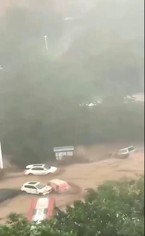 来源:北京日报客户端、@气象北京 、@法治进行时