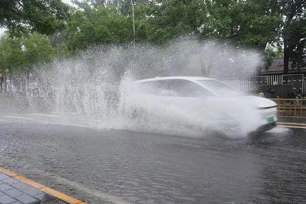 暴雨！大暴雨！特大暴雨！不同雨量用英语怎么说？