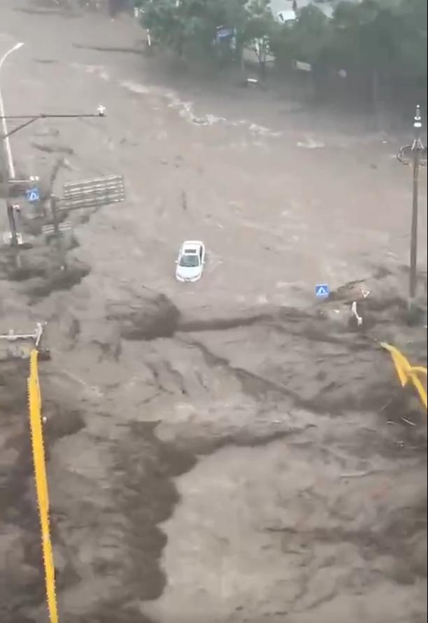 来源:北京日报客户端、@气象北京 、@法治进行时