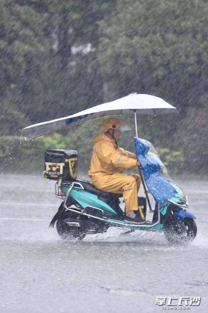 雷雨预警！暴雨黄色预警！长沙近期为何强对流天气频发？