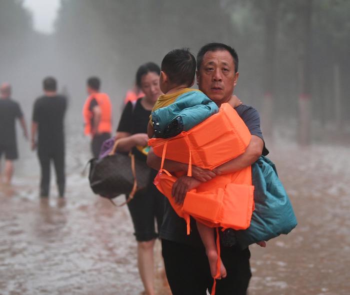 卫星显示涿州灾情，河流流量大，分洪区、滞洪区相继启动