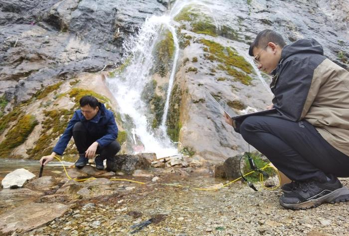 新华全媒+丨高原“地下储备水库”知多少？——跟随江源科考队揭开地下水循环的奥秘