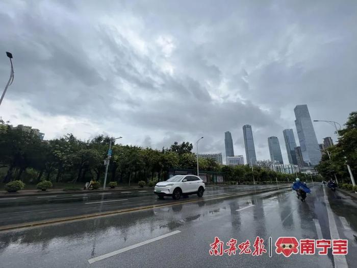 雷电黄色预警、暴雨橙色预警已发布！南宁的雨还要下多久？