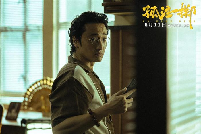 票房将突破30亿？《孤注一掷》今日上映！有影院已一票难求，背后这家影企成最大赢家