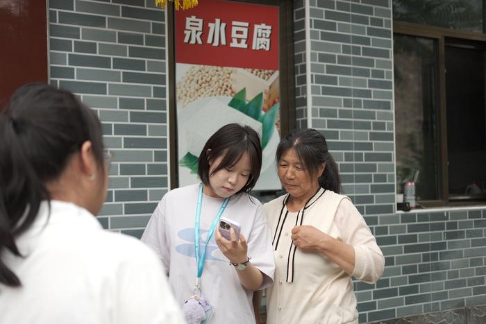 千名大学生驻村平谷的奇妙之旅：办村晚、拍视频、设计吉祥物