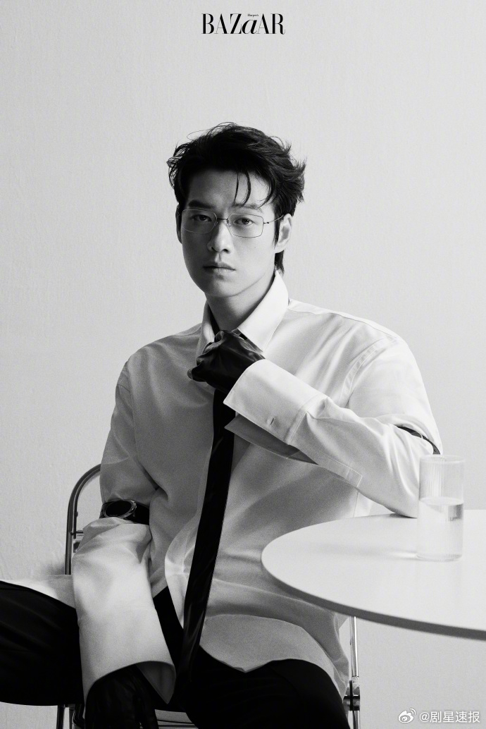 幽兰在空谷，馥馥吐奇芳 || 不愧是使我们最具观赏性的大勋花 ！