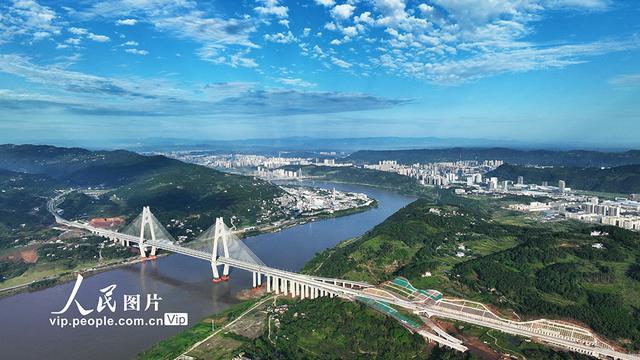 四川宜宾临港长江大桥加快建设