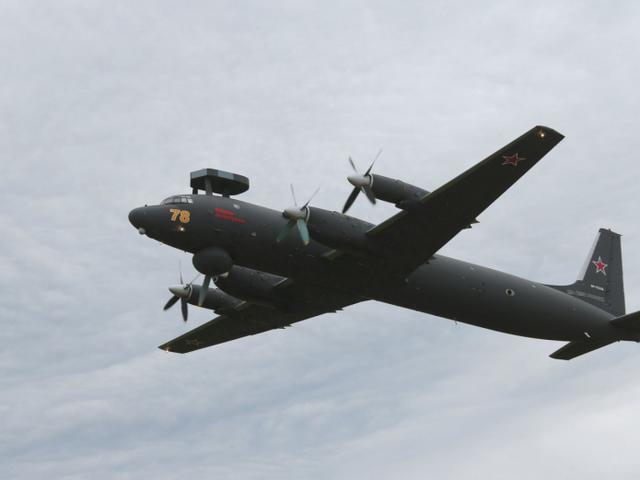 俄媒：两架俄军伊尔-38反潜机从日本海飞向东海，日本战机紧急起飞