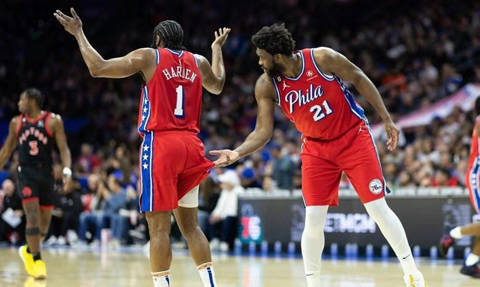 球队七人得分上双展现深度