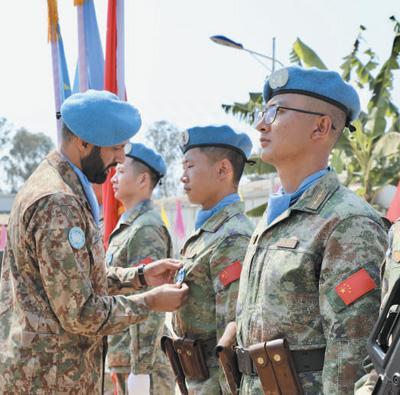 中国第二十六批赴刚果（金）维和部队全体官兵被授予联合国“和平勋章”——为和平坚守 展大国担当（第一现场）