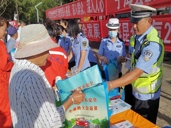 宁洱交警大队强力推进夏季摩托车违法行为集中整治