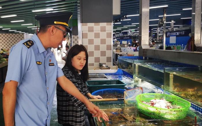 北京海淀开展食盐、水产品价格监管专项行动