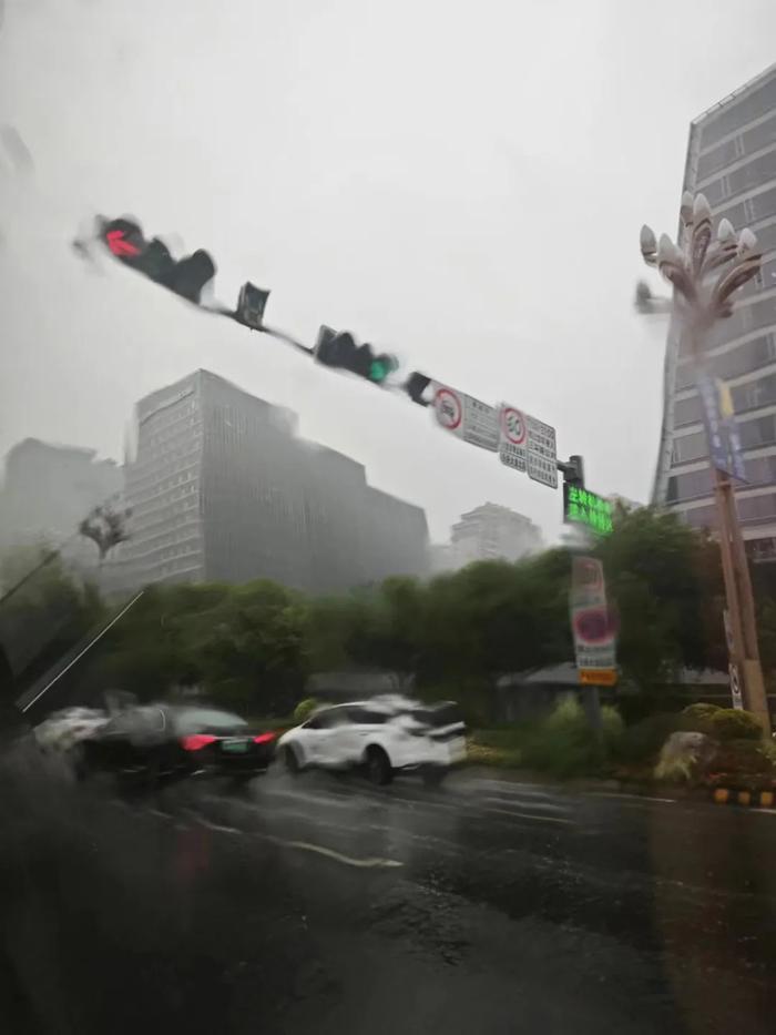 大风暴雨来了！成都这些地方注意！最低19℃，未来3天气温直降