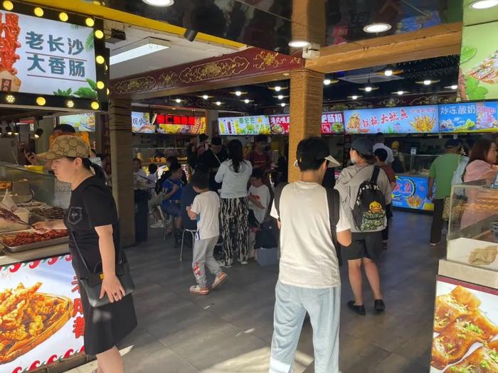 9月起南锣鼓巷热餐店铺“关窗”！您怎么看？