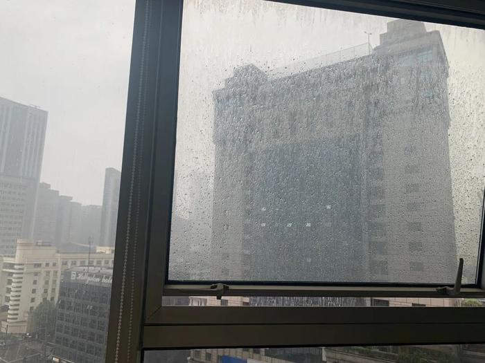 大风暴雨来了！成都这些地方注意！最低19℃，未来3天气温直降