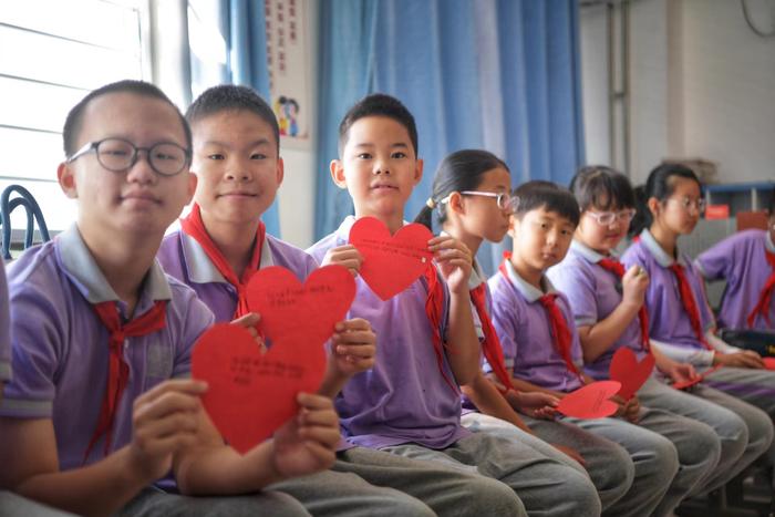 上好开学第一课，北京门头沟中小学师生在心理班会中“上岸起飞”