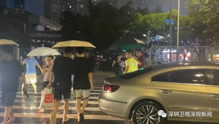 深圳紧急提醒：尽量待在室内！深圳水库泄洪 雨情最新进展