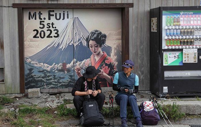 富士山客流量火爆 ，日本或将限制登山人数