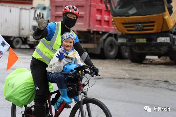 “出发第一天就哭着要妈妈！”山东男子带5岁女儿40天骑行到西藏