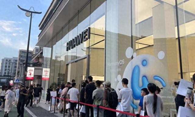 iPhone 15在“华为旋风”中抵达，这些升级会带来换机潮吗？