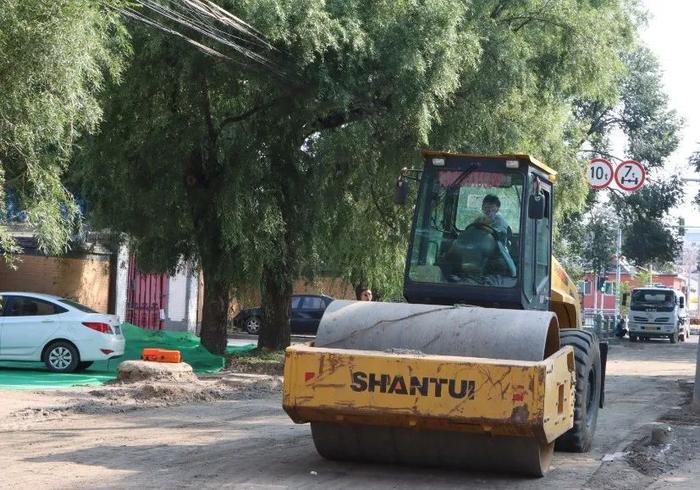 “走得了”变“走得好” 延庆铺出乡村道路好“途”景