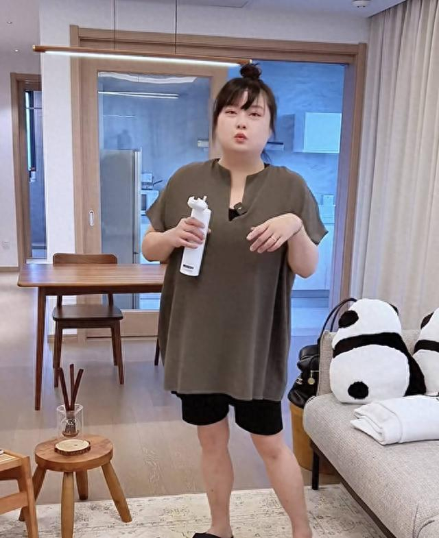 销售额一晚破500万!TVB知名女星成功转行做吃喝直播,今大晒豪宅-tvb女艺人全名单90后