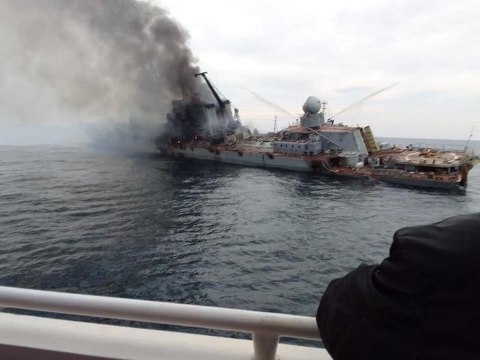 俄军黑海舰队总部遭导弹袭击已造成一名军人死亡
